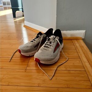 Altra Mens Torin 6 Athletic Shoes